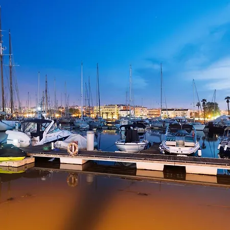 B88 - Mendonca Street Appartement *