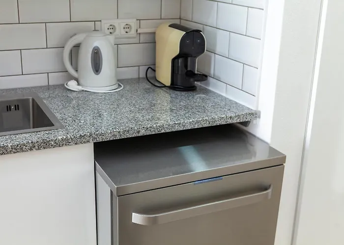 B88 - Mendonca Street דירה *