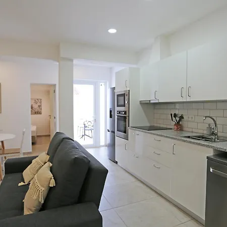 B88 - Mendonca Street Appartement