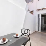 B88 - Mendonca Street Lagos