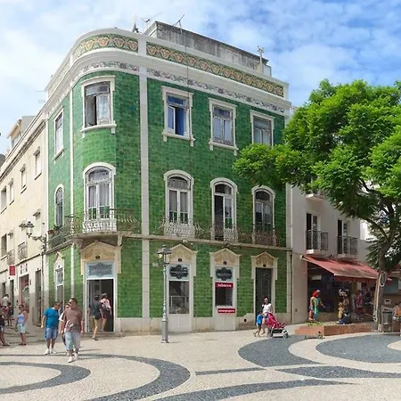 Apartment B88 - Mendonca Street *